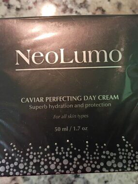NEOLUMO CAVIAR PERFECTING DAY CREAM-SUPERB HYDRATION & PROTECTION-1.7 oz / 50 ml